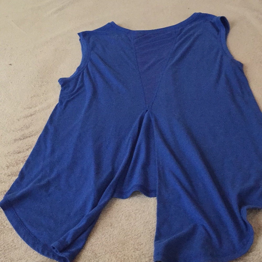 Tank top - Picture 2 of 2